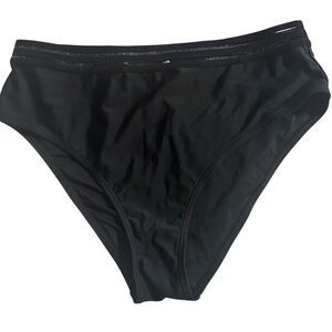 NWT - Cupshe black bikini bottom